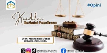 Keadilan Berbalut Pencitraan